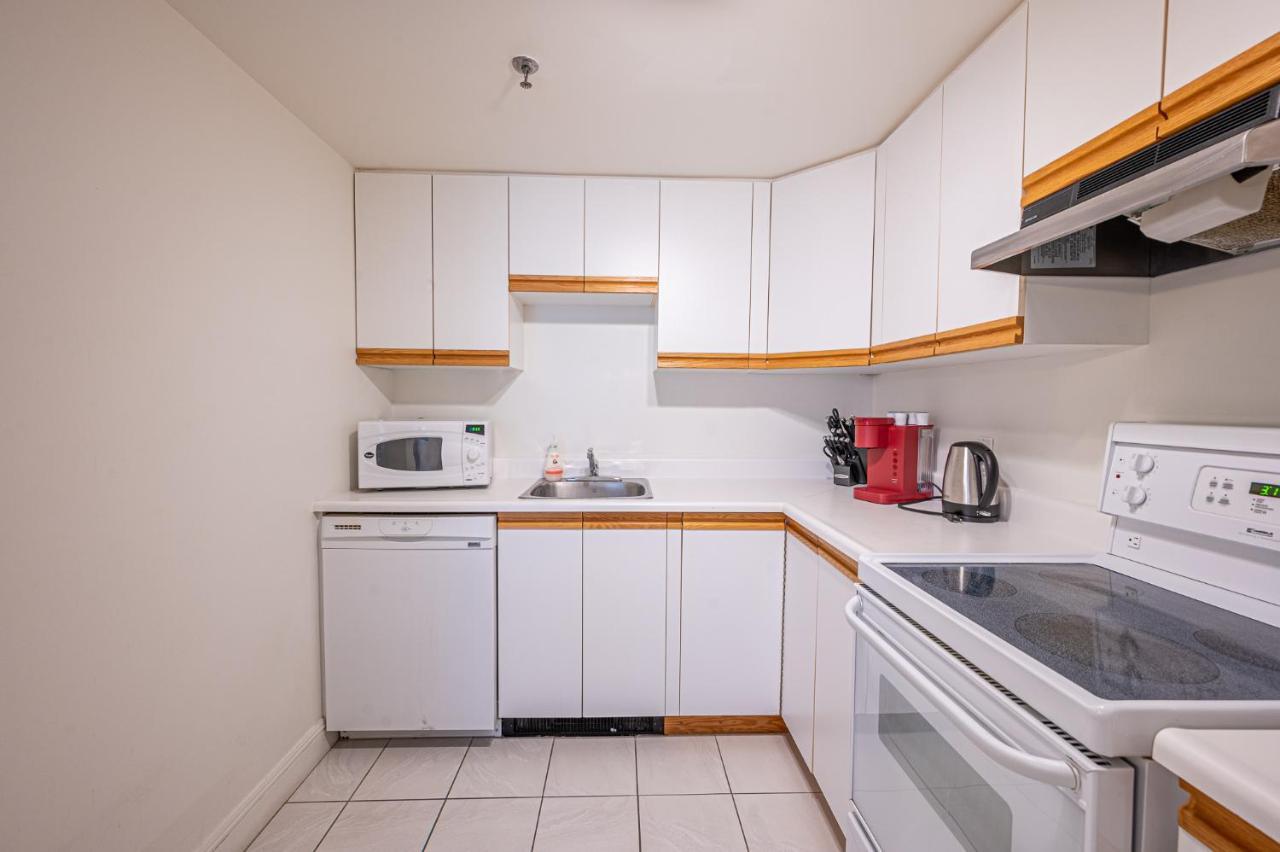Le Domaine Chambre d'hôtel à Saint-Sauveur-des-Monts Esterno foto