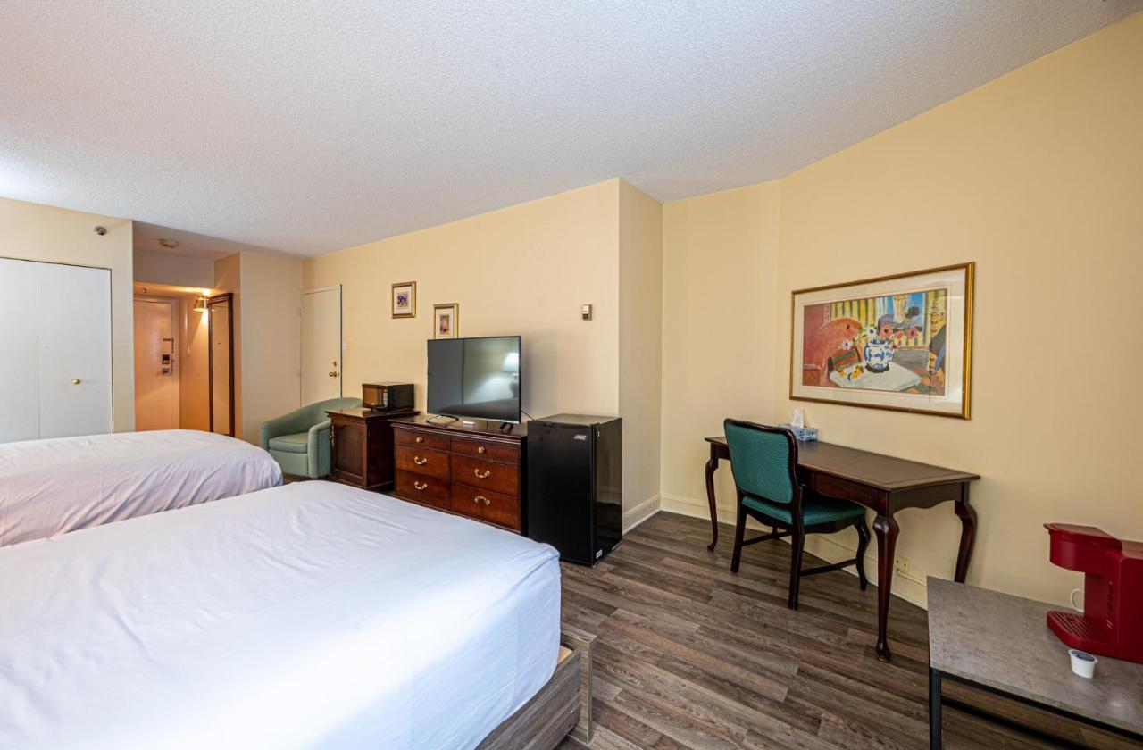 Le Domaine Chambre d'hôtel à Saint-Sauveur-des-Monts Esterno foto