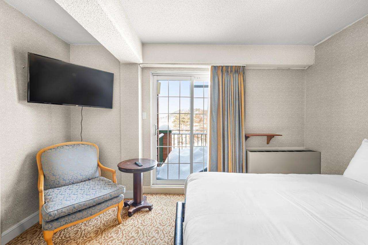 Le Domaine Chambre d'hôtel à Saint-Sauveur-des-Monts Esterno foto