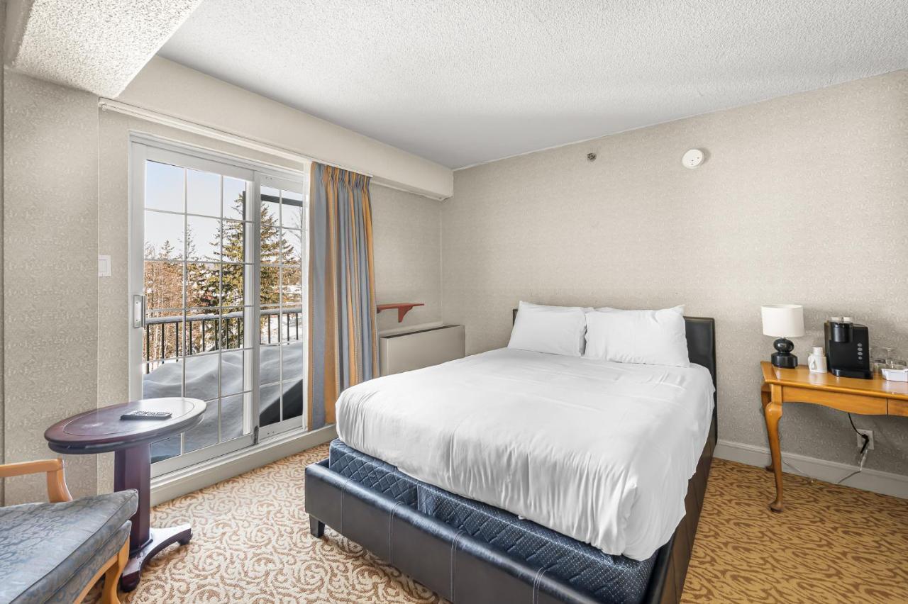 Le Domaine Chambre d'hôtel à Saint-Sauveur-des-Monts Esterno foto