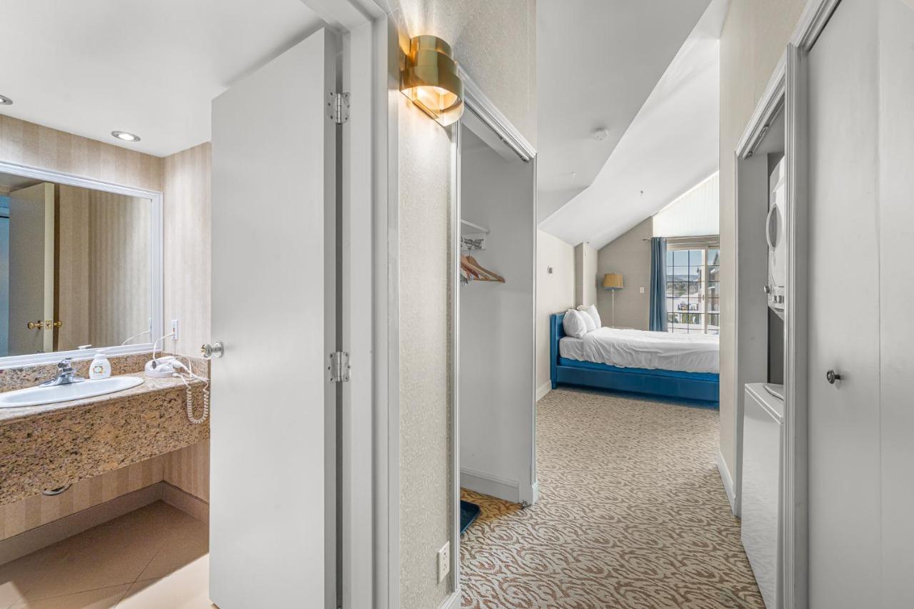 Le Domaine Chambre d'hôtel à Saint-Sauveur-des-Monts Esterno foto