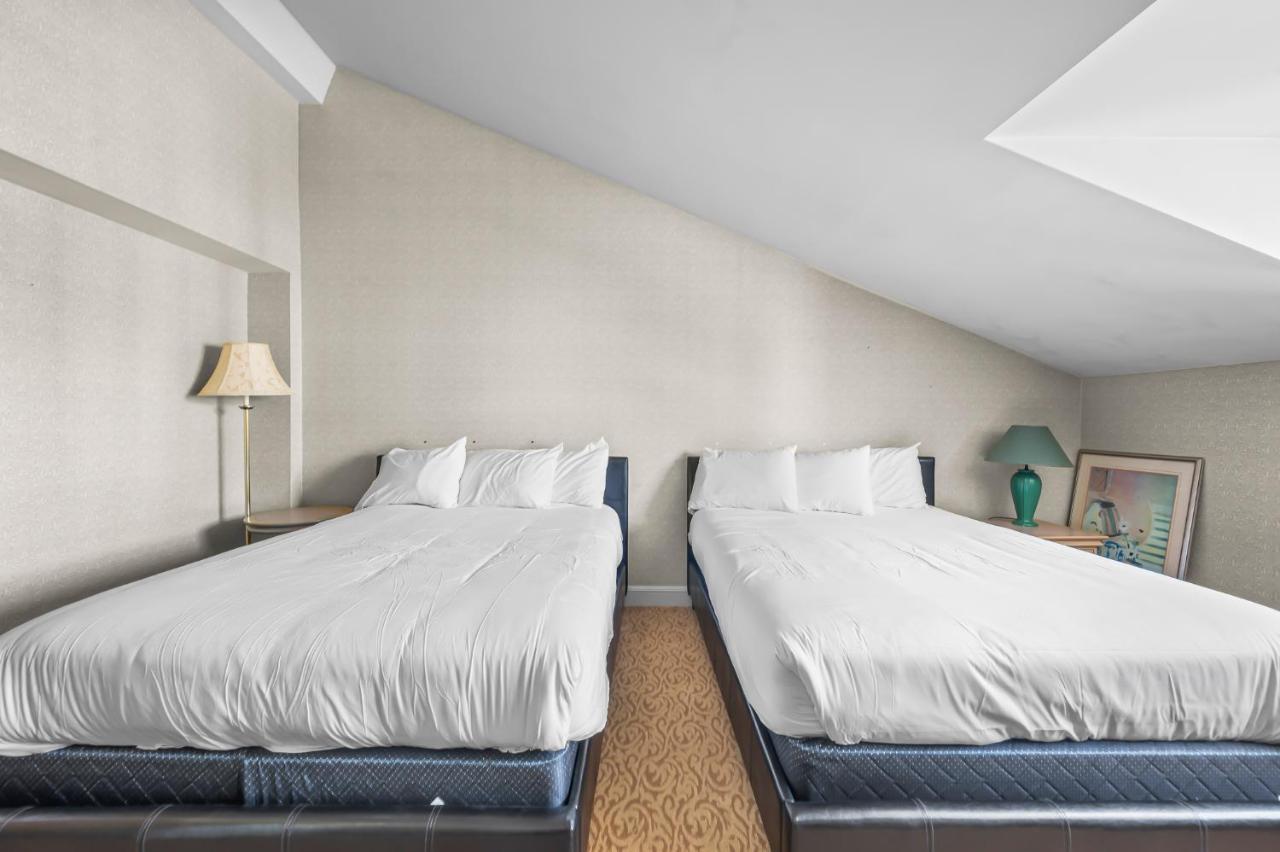 Le Domaine Chambre d'hôtel à Saint-Sauveur-des-Monts Esterno foto
